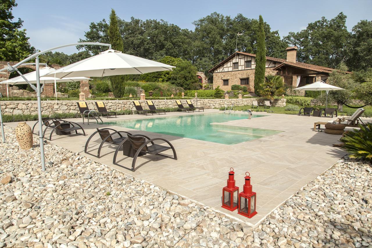 Гостьовий будинок La Casona De Valfrio- Adults Only Collado  Екстер'єр фото